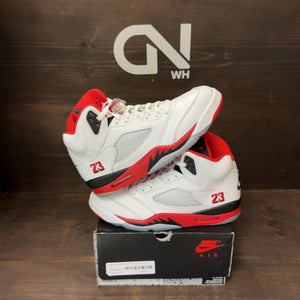 Jordan 5 Retro Fire Red Black Tongue (2025) - Image 1