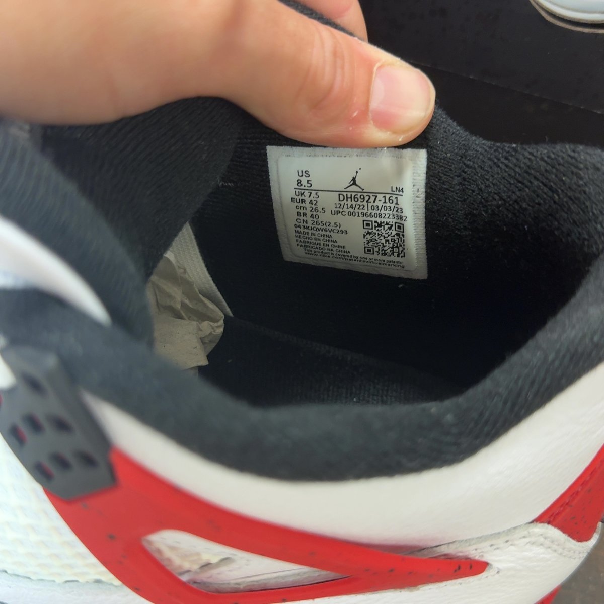 Jordan 4 Retro Red Cement Size 8.5 (Pre-Owned) - aux