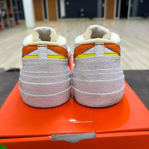 Nike Blazer Low sacai White Magma Orange - Image 4