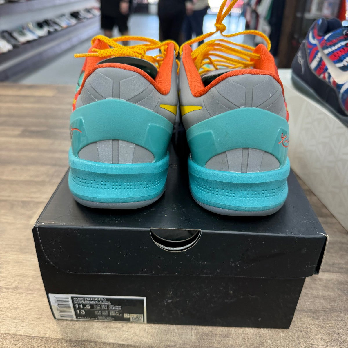 Nike Kobe 8 Protro Venice Beach (2024) Size 11.5 (Pre-Owned) - Image 3