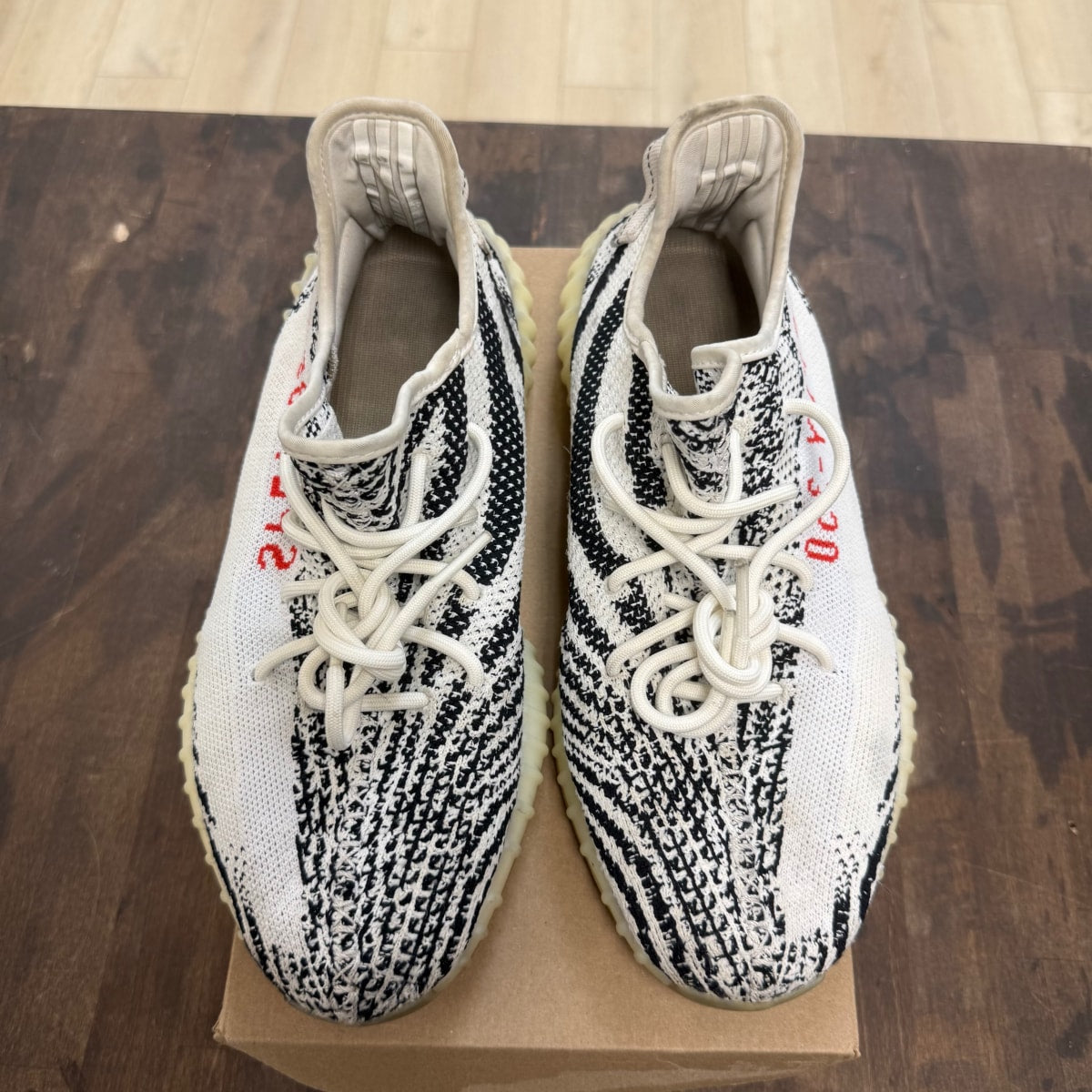 adidas Yeezy Boost 350 V2 Zebra Size 11 (Pre-Owned) - Image 2