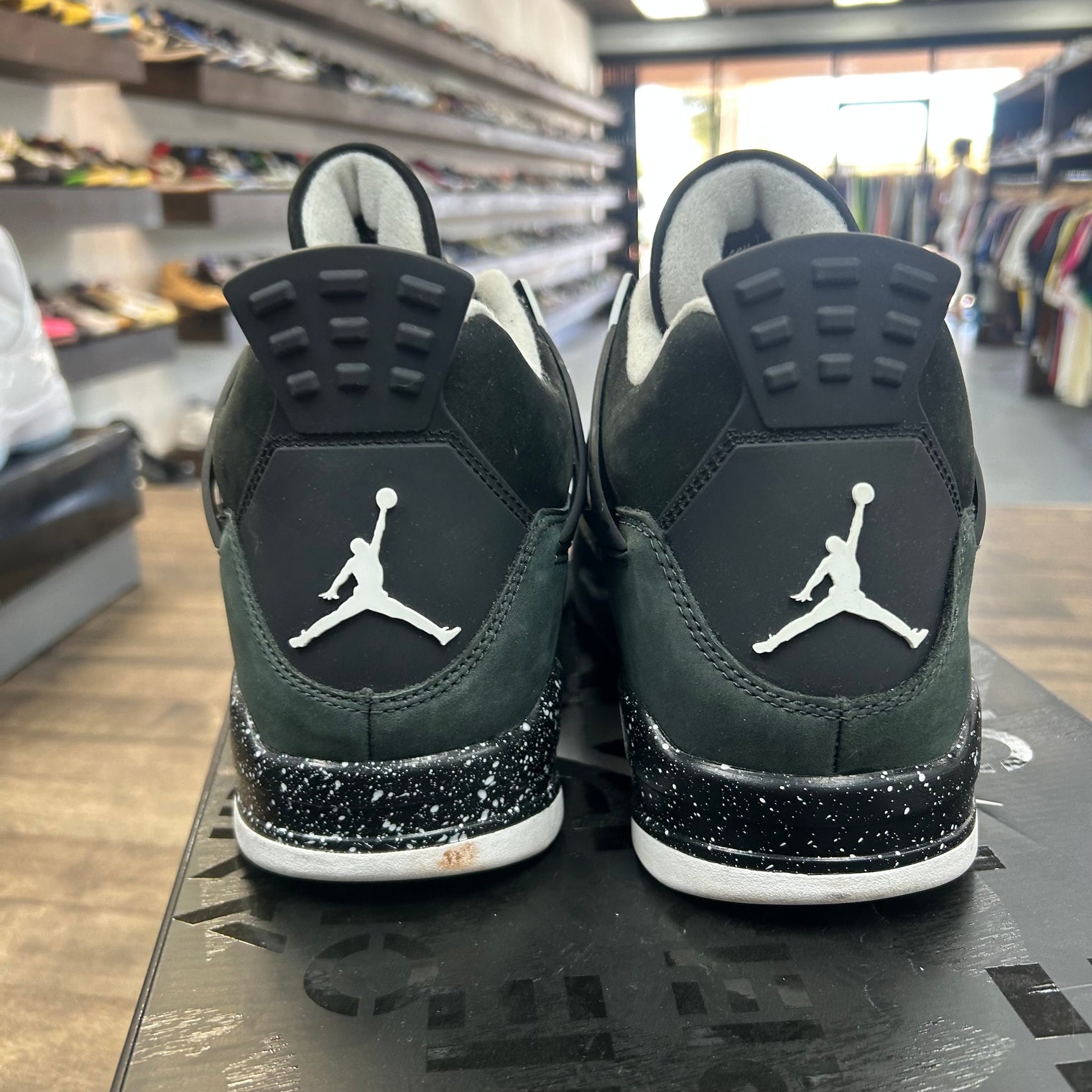 Fear Jordan 4 Retro (2024) (USED)