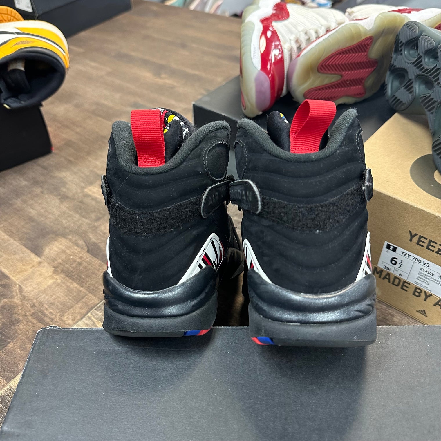 Playoff Jordan 8 Retro (GS) (USED)