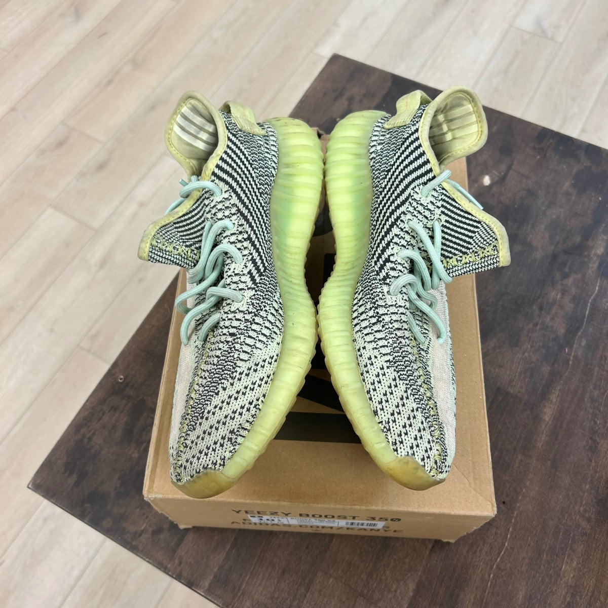 adidas Yeezy Boost 350 V2 Yeezreel (Non-Reflective) Size 10.5 (Pre-Owned) - Image 3