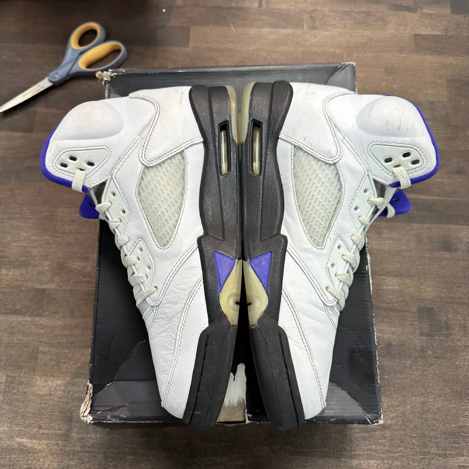 Jordan 5 Retro Dark Concord (US 11) (USED)
