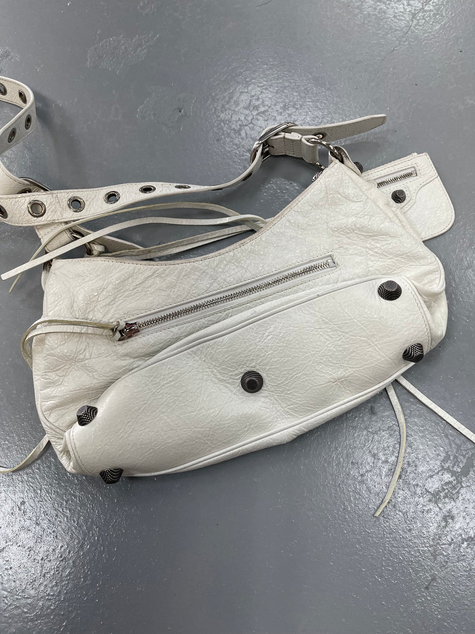 Balenciaga Le Cagole Bag White (USED)