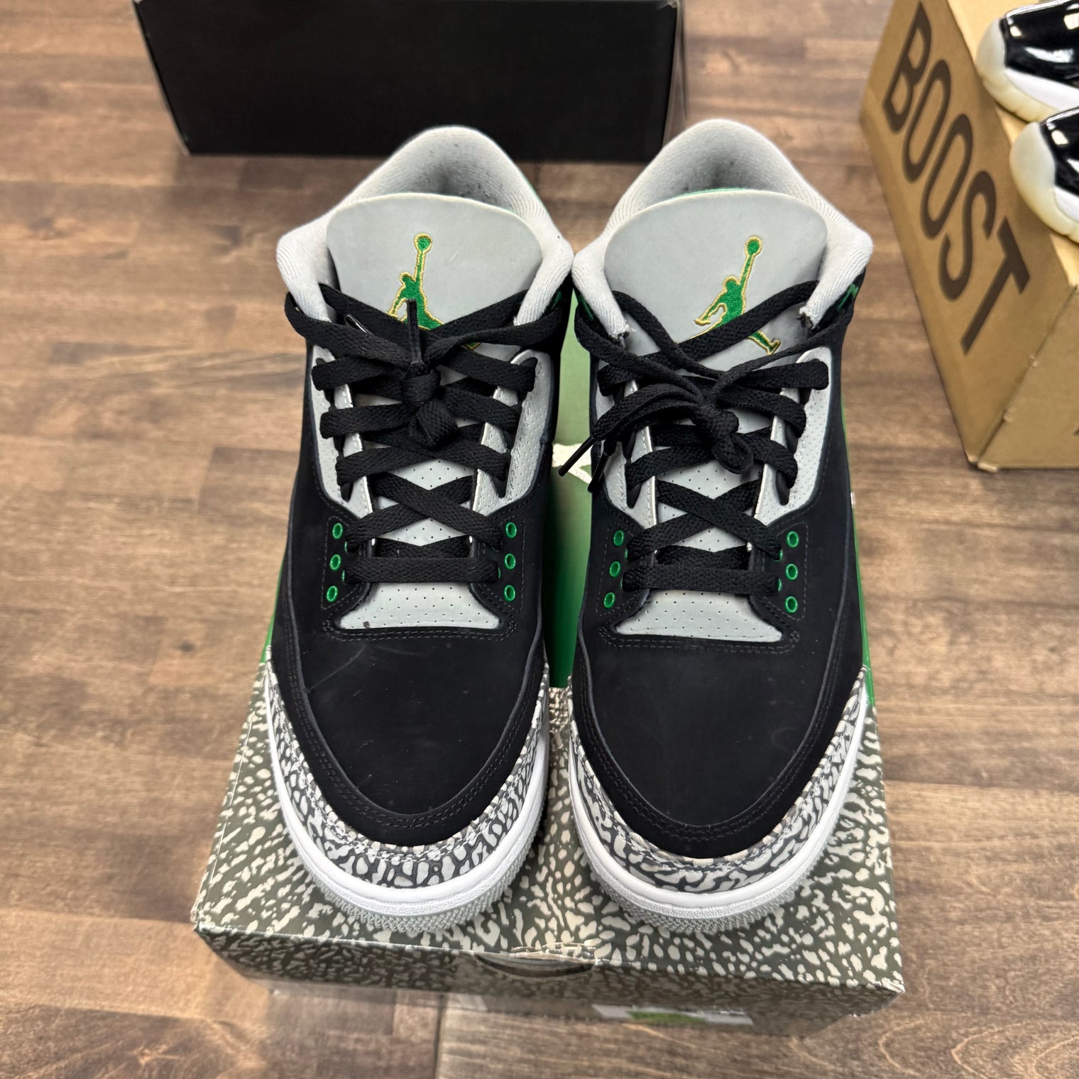 Pine Green Jordan 3 Retro (USED)