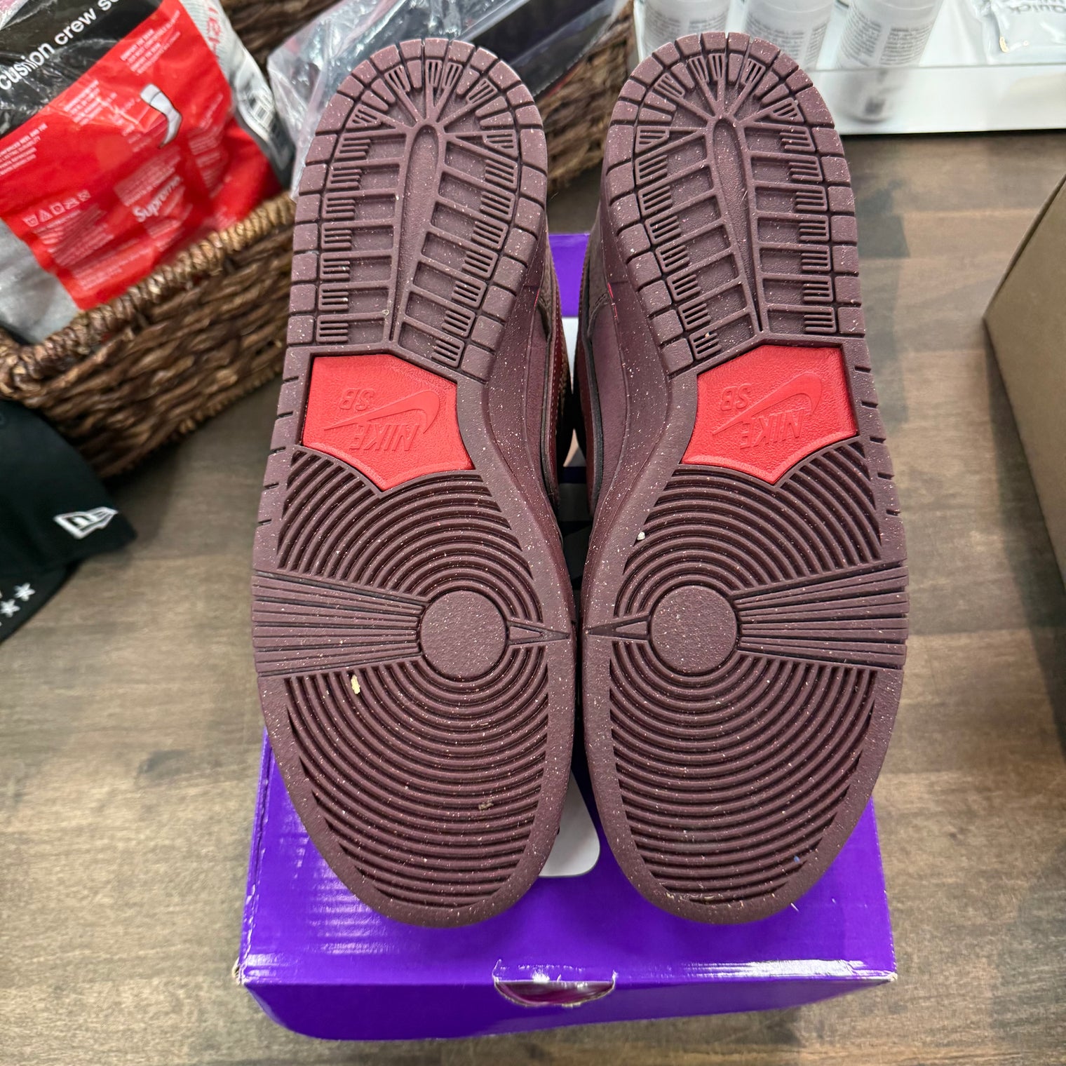 City of Love Burgundy SB Dunk Low (USED)
