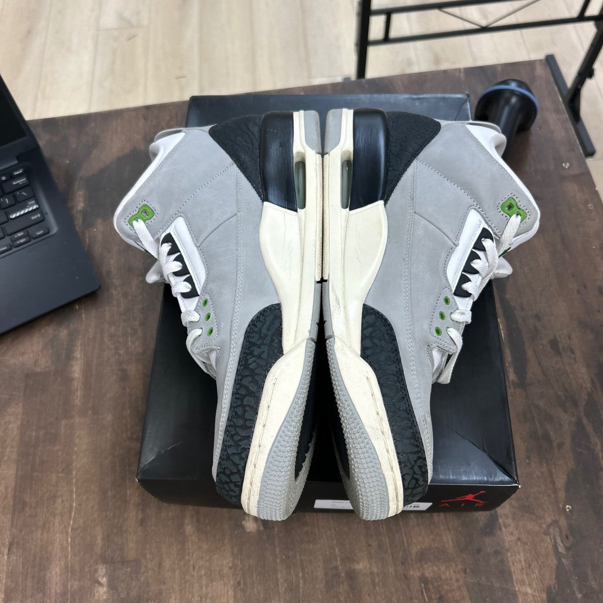 Jordan 3 Retro Chlorophyll - Image 3