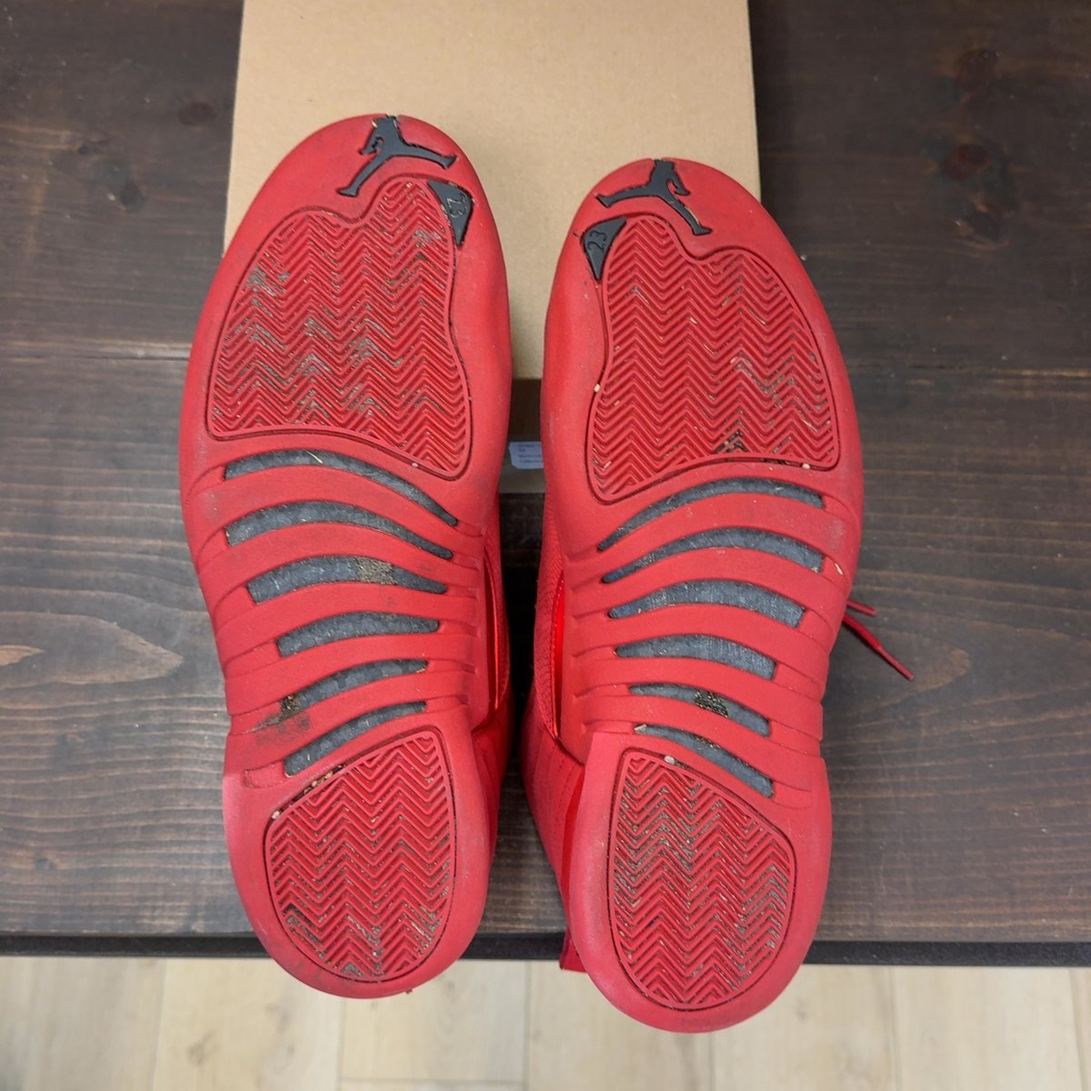 Jordan 12 Retro Gym Red (2018) Size 12 (Pre-Owned) - aux