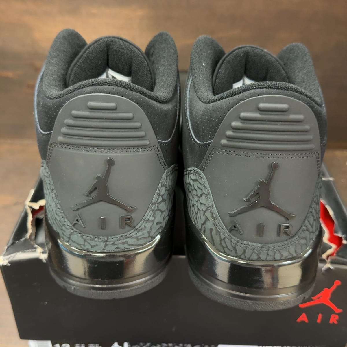 Jordan 3 Retro Black Cat (2025) Size 13 - aux