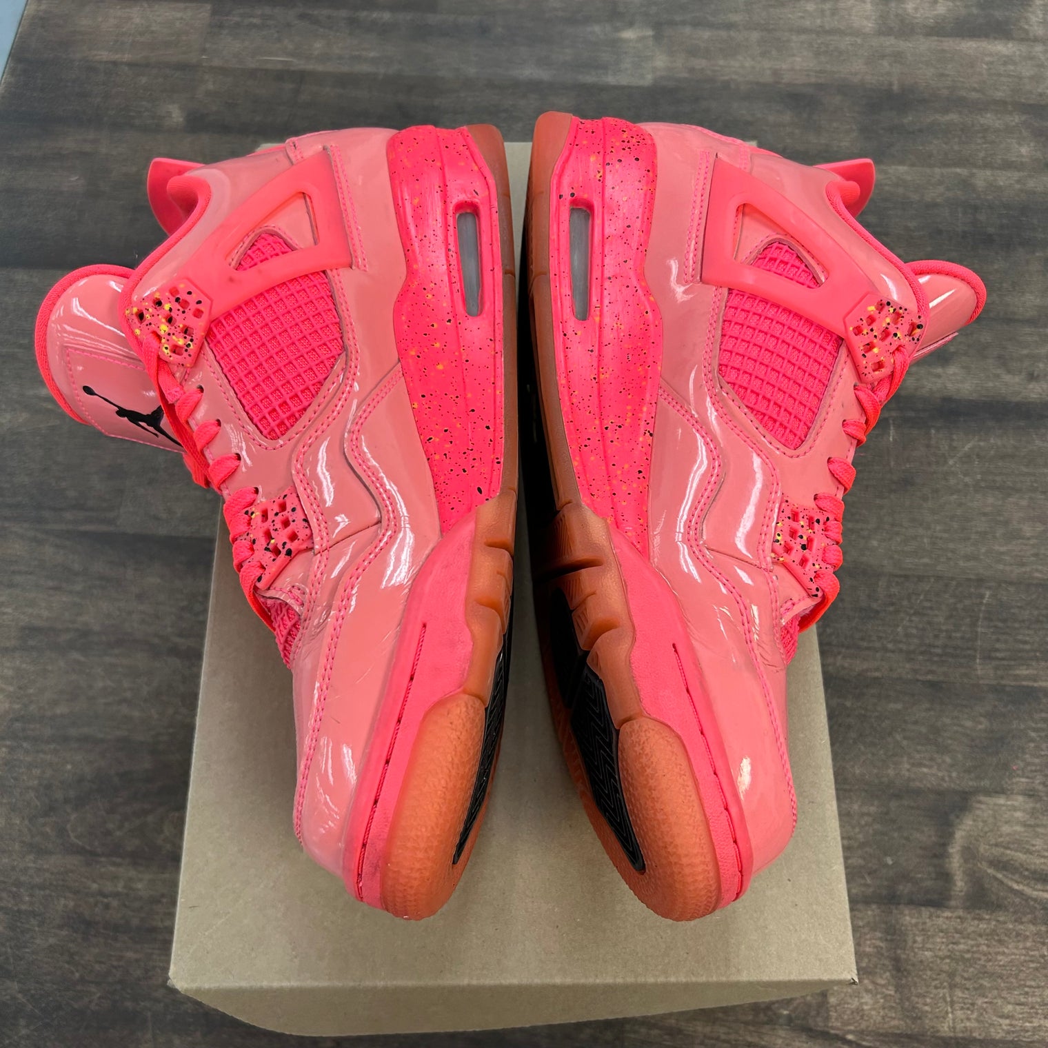 Hot Punch Jordan 4 Retro (W) (USED, No Box)