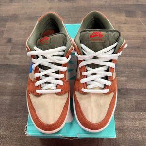 Nike SB Dunk Low Corduroy Dusty Peach - Image 2