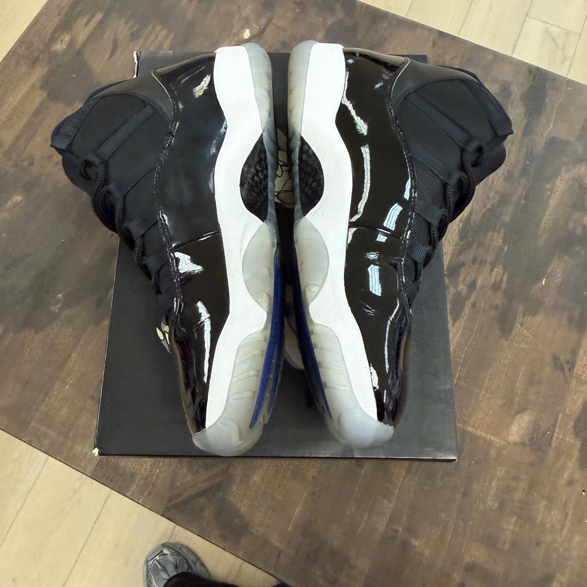 Jordan 11 Retro Space Jam (2016) - Image 3