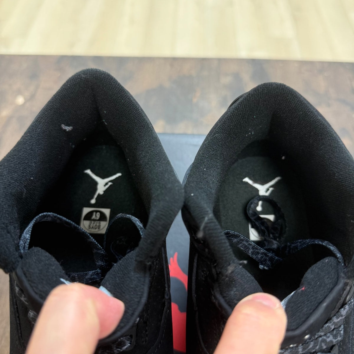 Jordan 3 Retro Black Cat (2025) (GS) Size 6Y (Pre-Owned) - Image 3