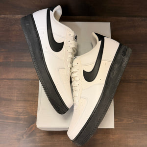 Nike Air Force 1 Low White Black Midsole - Image 2