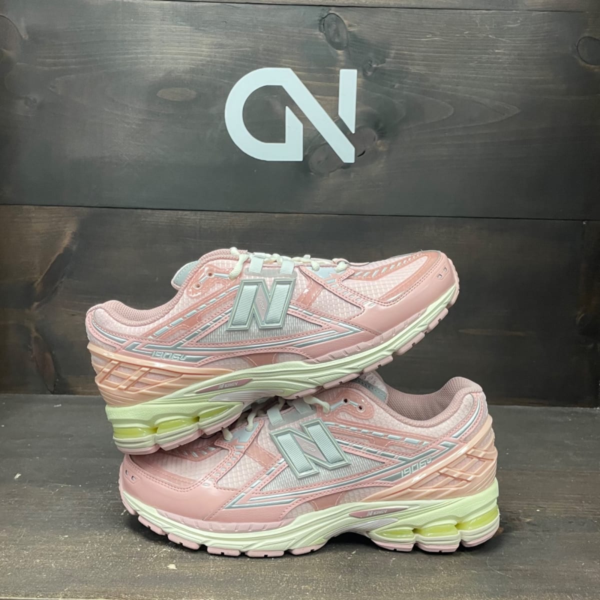 New Balance 1906R Lunar New Year Pink Size 8.5 - front