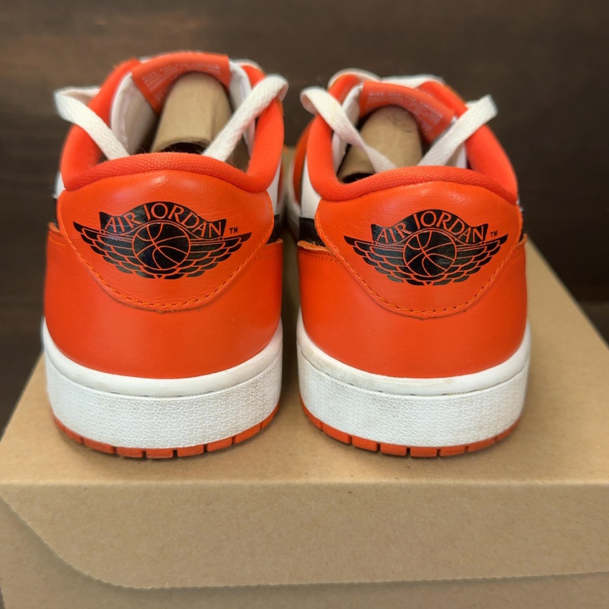 Jordan 1 Low Starfish Size 9.5 (Pre-Owned) - Image 5