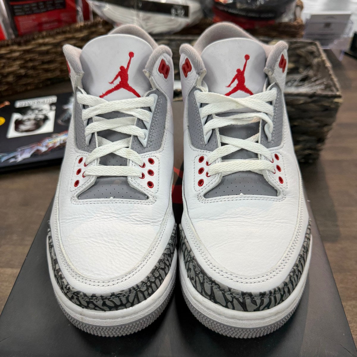 Jordan 3 Retro Fire Red (2022) - Image 3