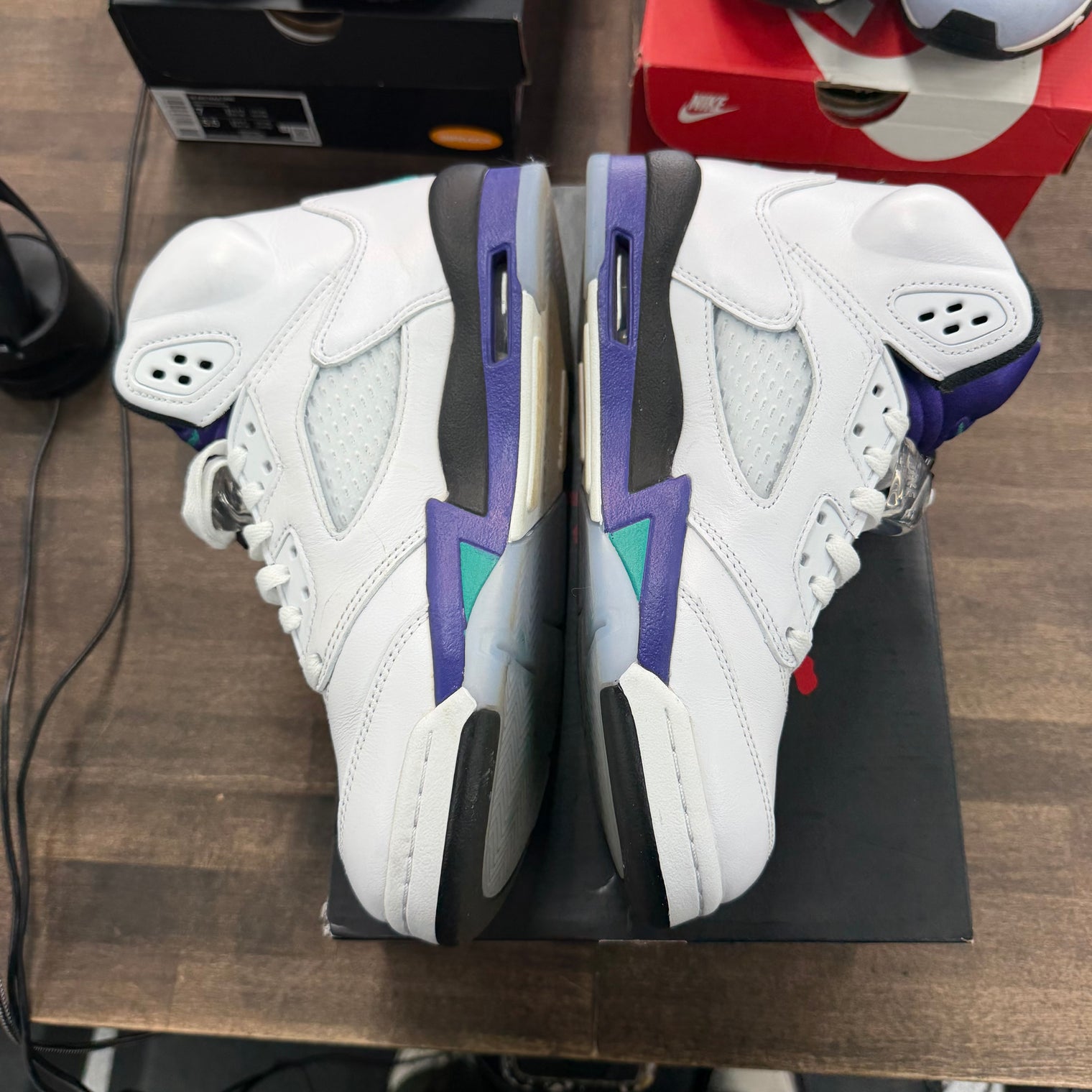 Jordan 5 Retro Grape (2025) (GS) (USED)