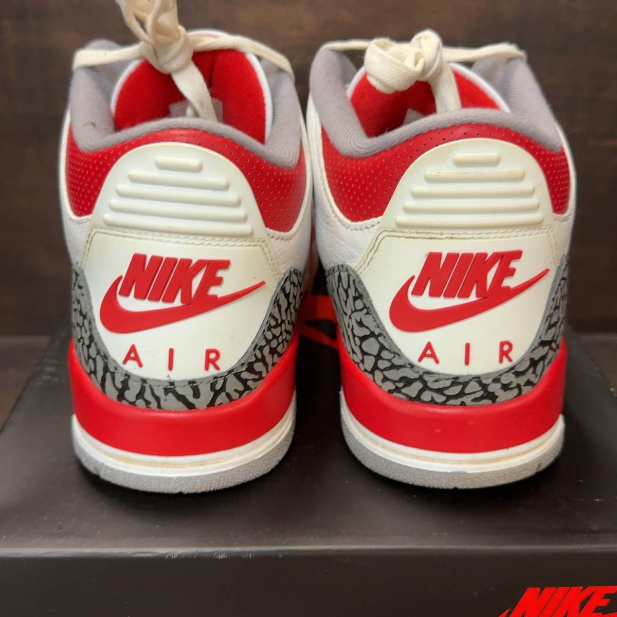 Jordan 3 Retro Fire Red (2022) - Image 5