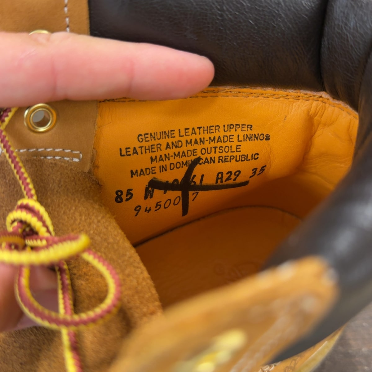 Timberland 6" Premium Waterproof Boots Wheat (Wide) Size 8.5 (Pre-Owned) - Image 8