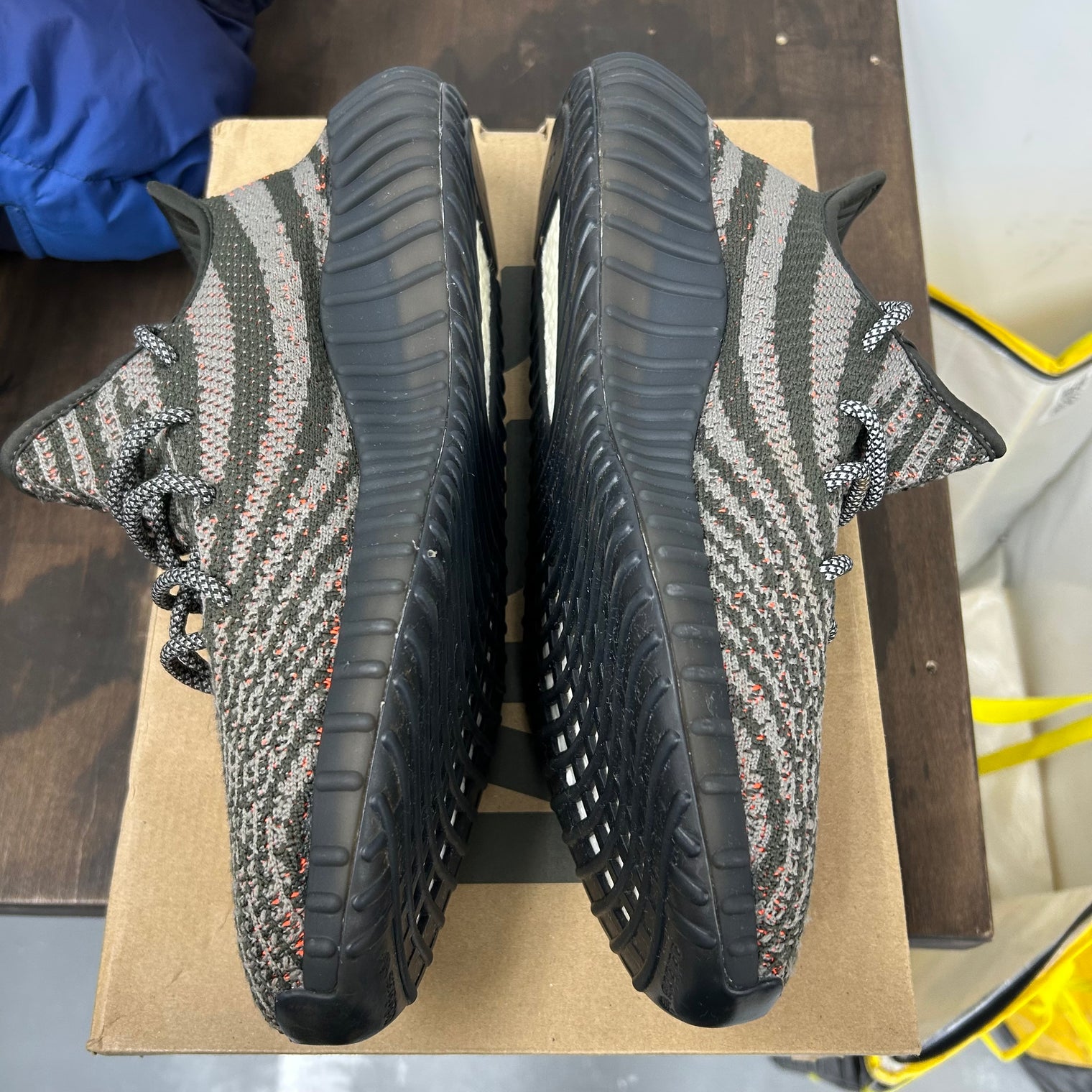 Carbon Beluga Yeezy 350 (USED)