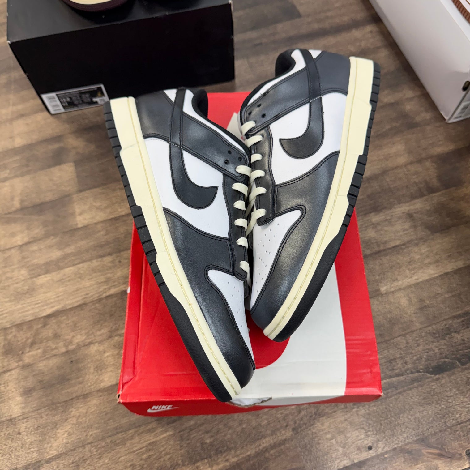 Vintage Panda Dunk Low (W) (Used)