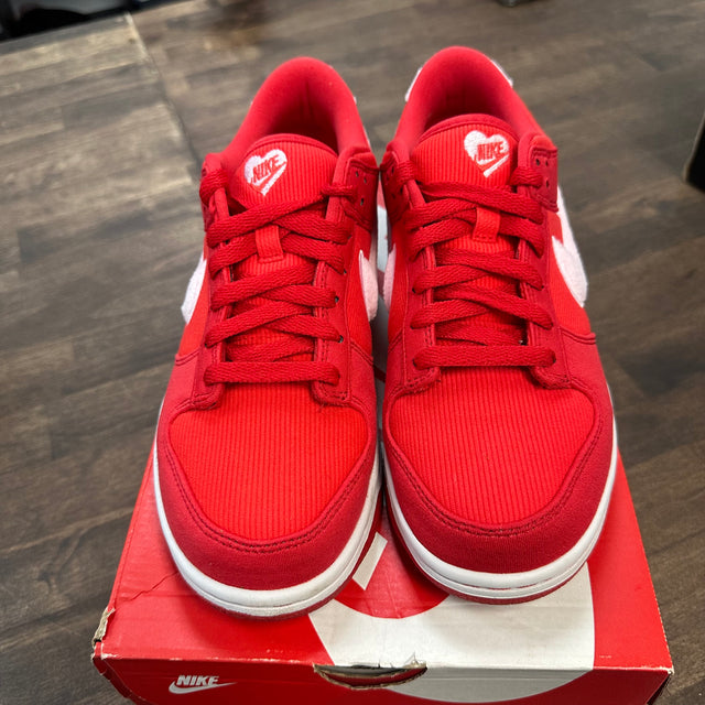 Valentines Day Dunk Low (GS) (USED)