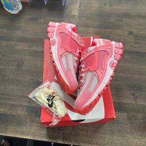 Nike Coral Chalk Hot Punch Vomero 5 (W) (USED) Size 5Y (Pre-Owned) - Image 1