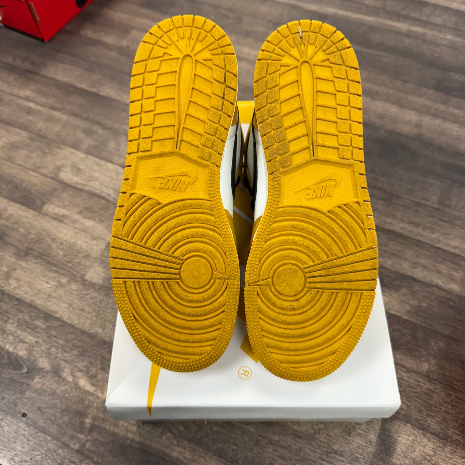 Yellow Ochre Jordan 1 High OG (GS) (USED)