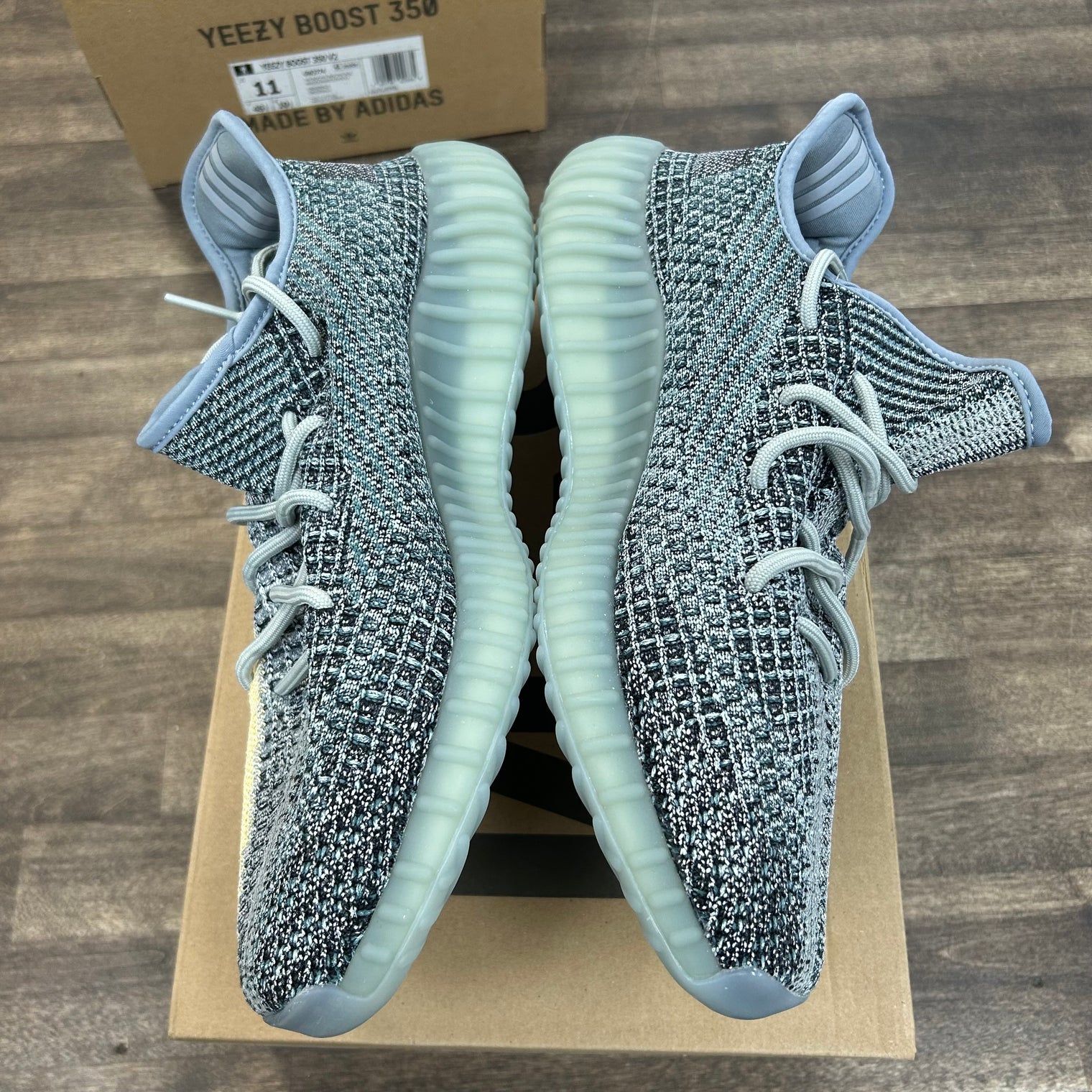 Ash Blue Yeezy 350 (Used)