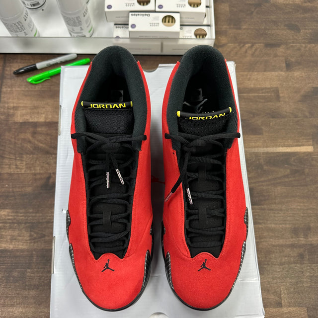 Ferrari Jordan 14 Retro (2025) (Lightly Worn)