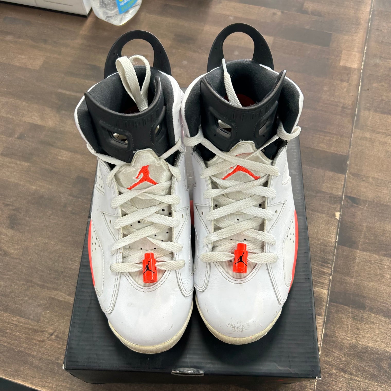 White Infrared Jordan 6 Retro (USED)