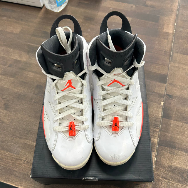 White Infrared Jordan 6 Retro (USED)