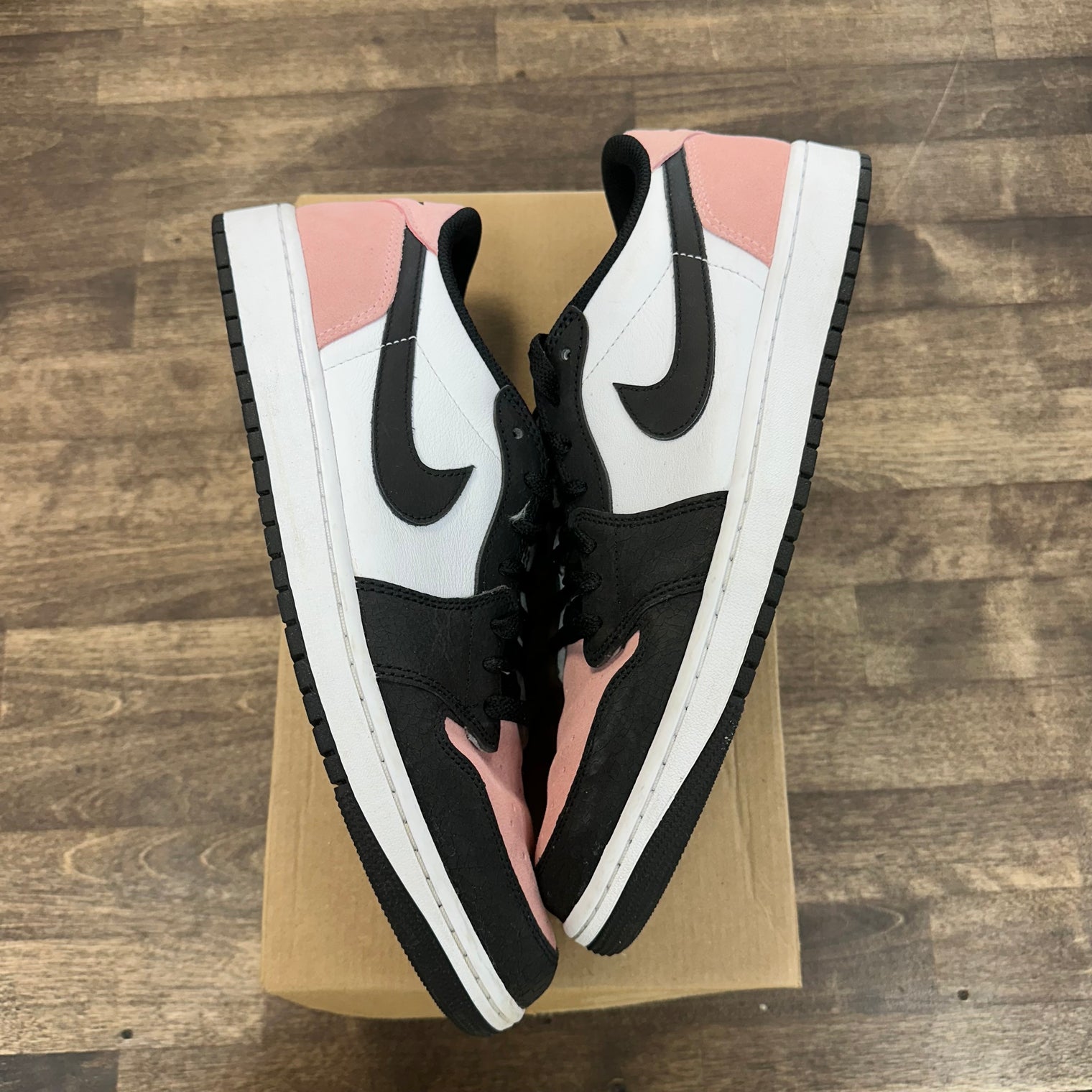 Bleached Coral Jordan 1 Low OG (USED, No Box)