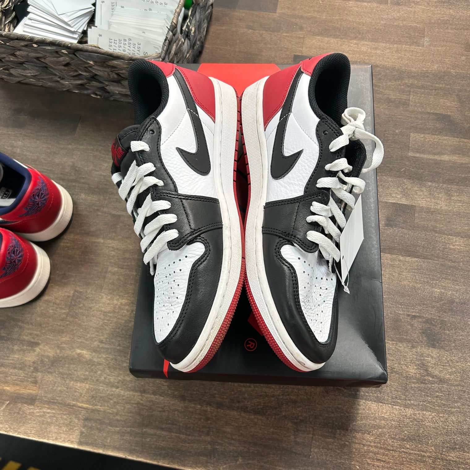 Black Toe Jordan 1 Low OG (USED)