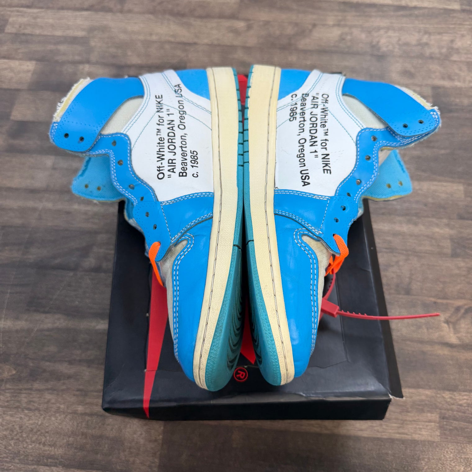 UNC Off-White Jordan 1 High Retro (USED)