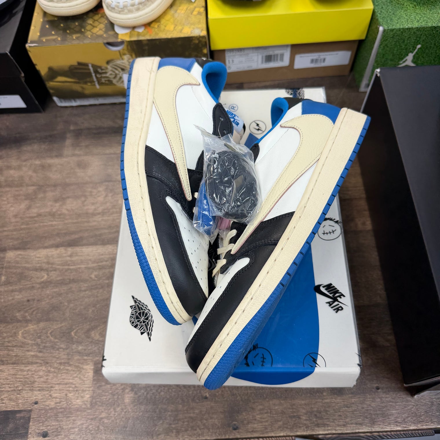 Fragment x Travis Scott Jordan 1 Low OG SP (USED)