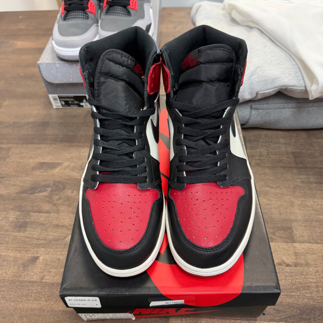 Bred Toe Jordan 1 High (Lightly Worn)