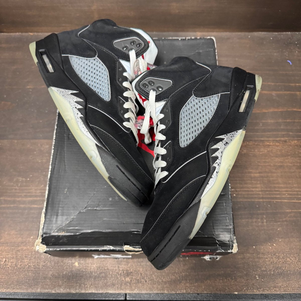 Jordan 5 Retro OG Black Metallic Reimagined Size 10.5 (Pre-Owned) - back