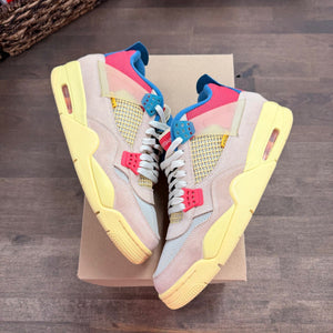 Jordan 4 Retro Union Guava Ice Size 10 (Pre-Owned) - Image 1
