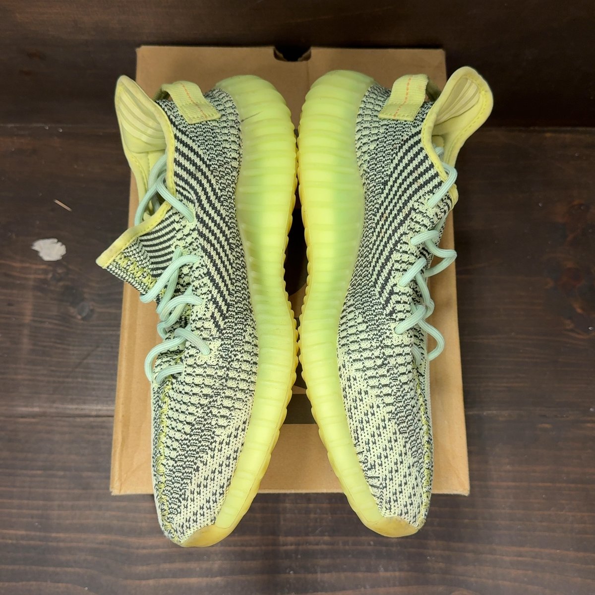 adidas Yeezy Boost 350 V2 Yeezreel (Non-Reflective) Size 10.5 (Pre-Owned) - aux