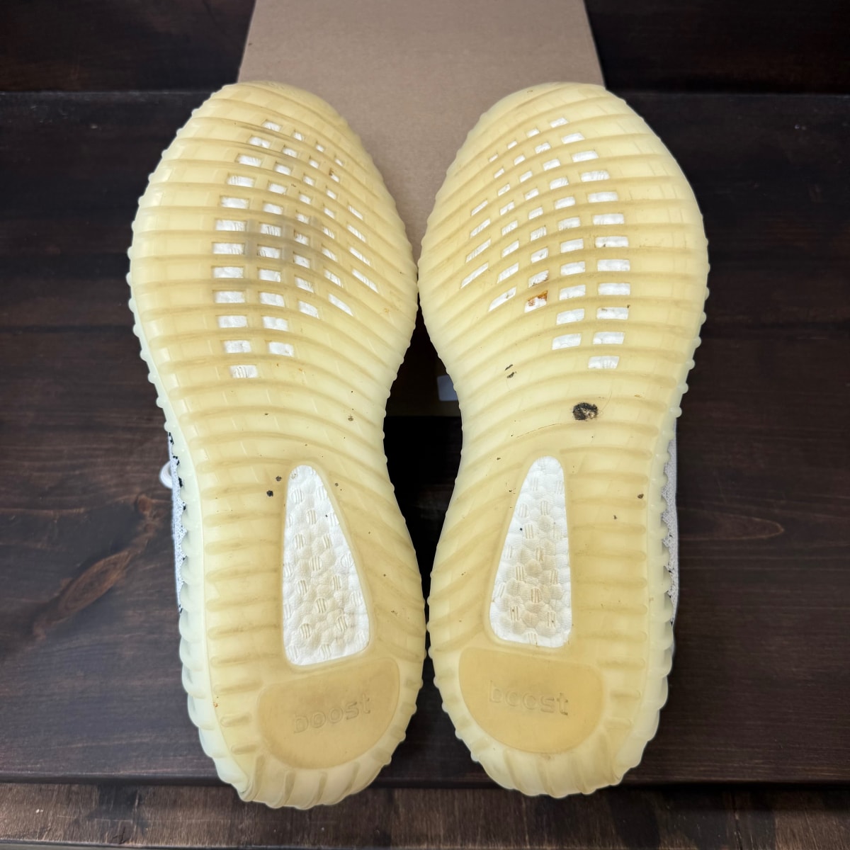 adidas Yeezy Boost 350 V2 Zebra Size 11 (Pre-Owned) - Image 6