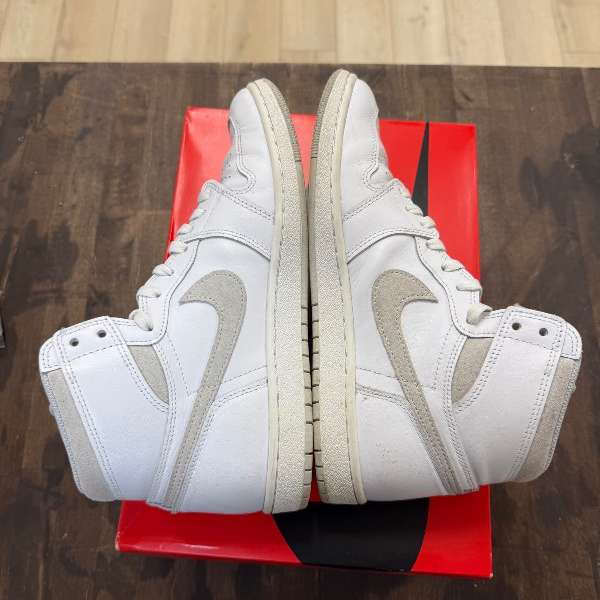 Jordan 1 Retro High '85 Neutral Grey - Image 4