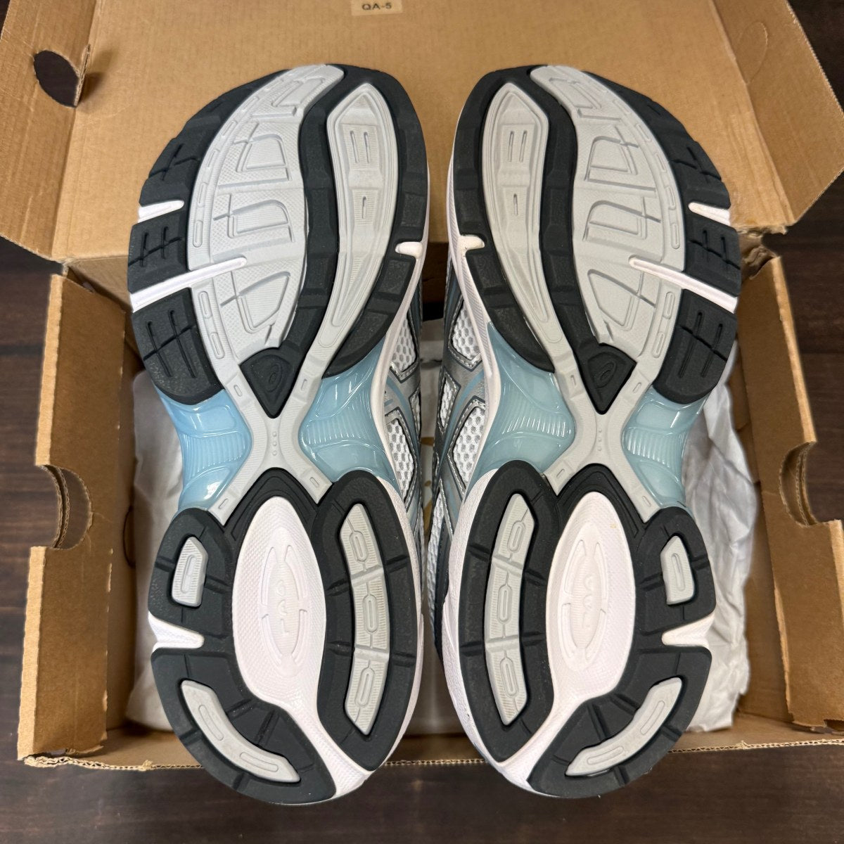 ASICS Gel-1130 White Shark Skin - Image 5