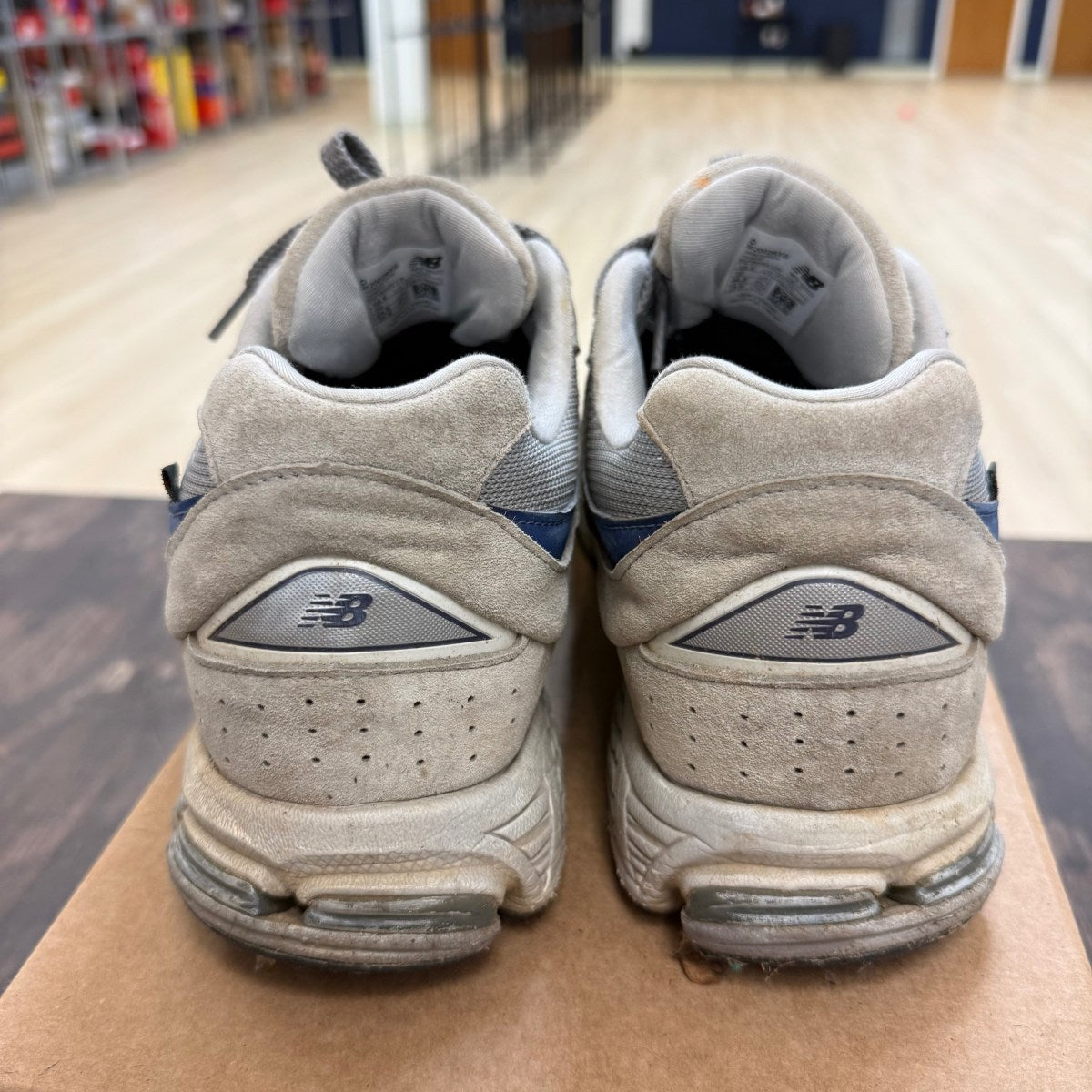 New Balance 2002R Gore-Tex Marblehead Moon Shadow Size 10.5 (Pre-Owned) - Image 4