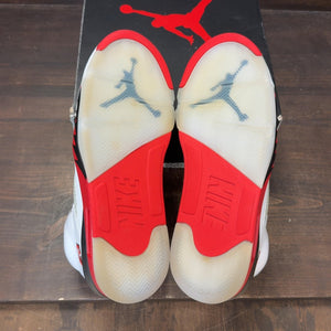 Jordan 5 Retro Fire Red Black Tongue (2025) - Image 8