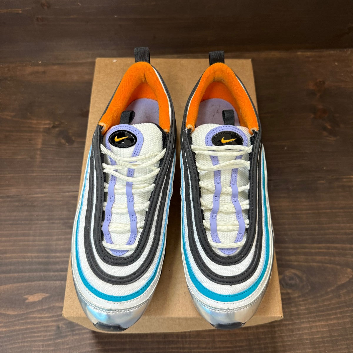 Nike Air Max 97 DTN Metallic Silver (GS) Size 7Y (Pre-Owned) - Image 3