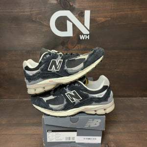 New Balance 2002R Black Dark Grey - Image 2